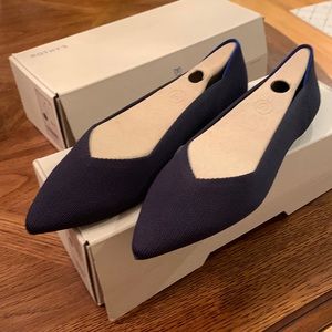 Brand new in box ROTHYS The Point in MARITIME NAVY Model 002 Size 10.5 or 41.5